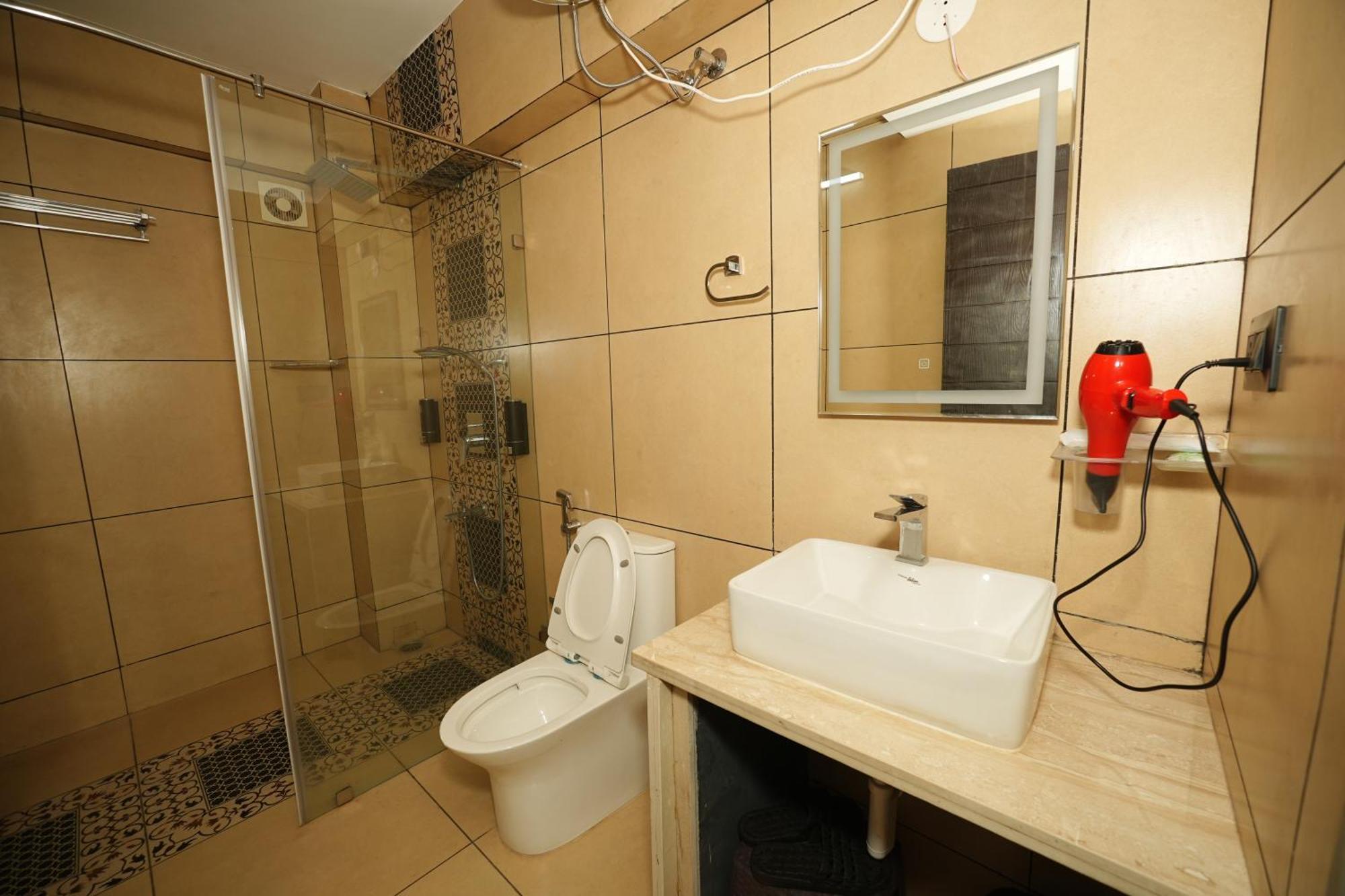 Saikiran Hotel Mapusa Ngoại thất bức ảnh